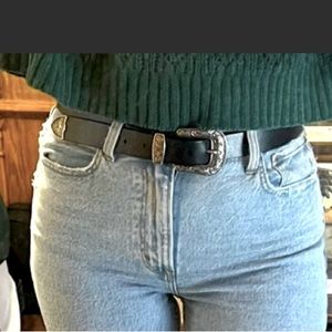 Size M/L black and silver buckle western belt